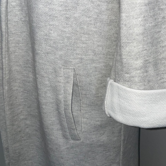 Lightweight Fall/Winter jackets. - Picture 3 of 4